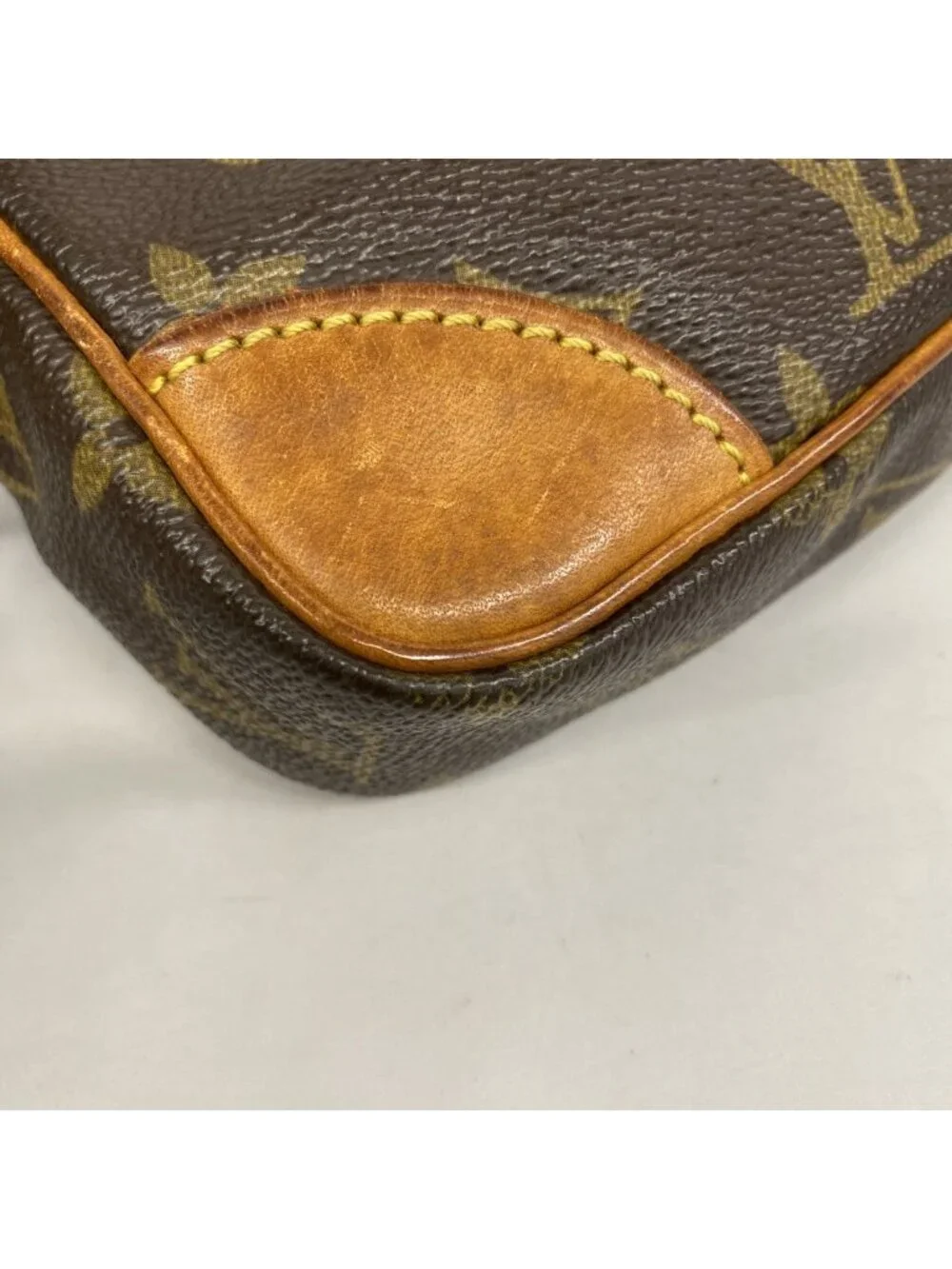 Louis Vuitton Clutch Monogram Marly Dragonne PM Brown